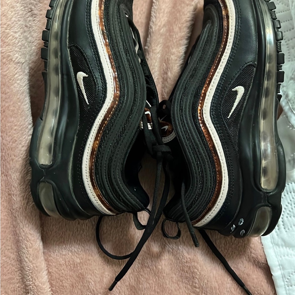 Nike wood grain air maxes size 8